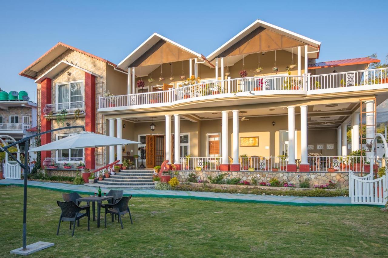 Stayvista At Silveroaks Cottage Dehradun Exterior foto