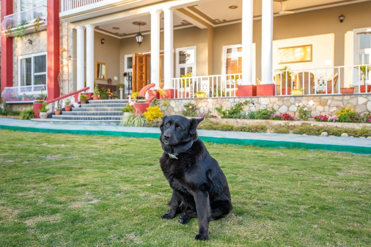 Stayvista At Silveroaks Cottage Dehradun Exterior foto