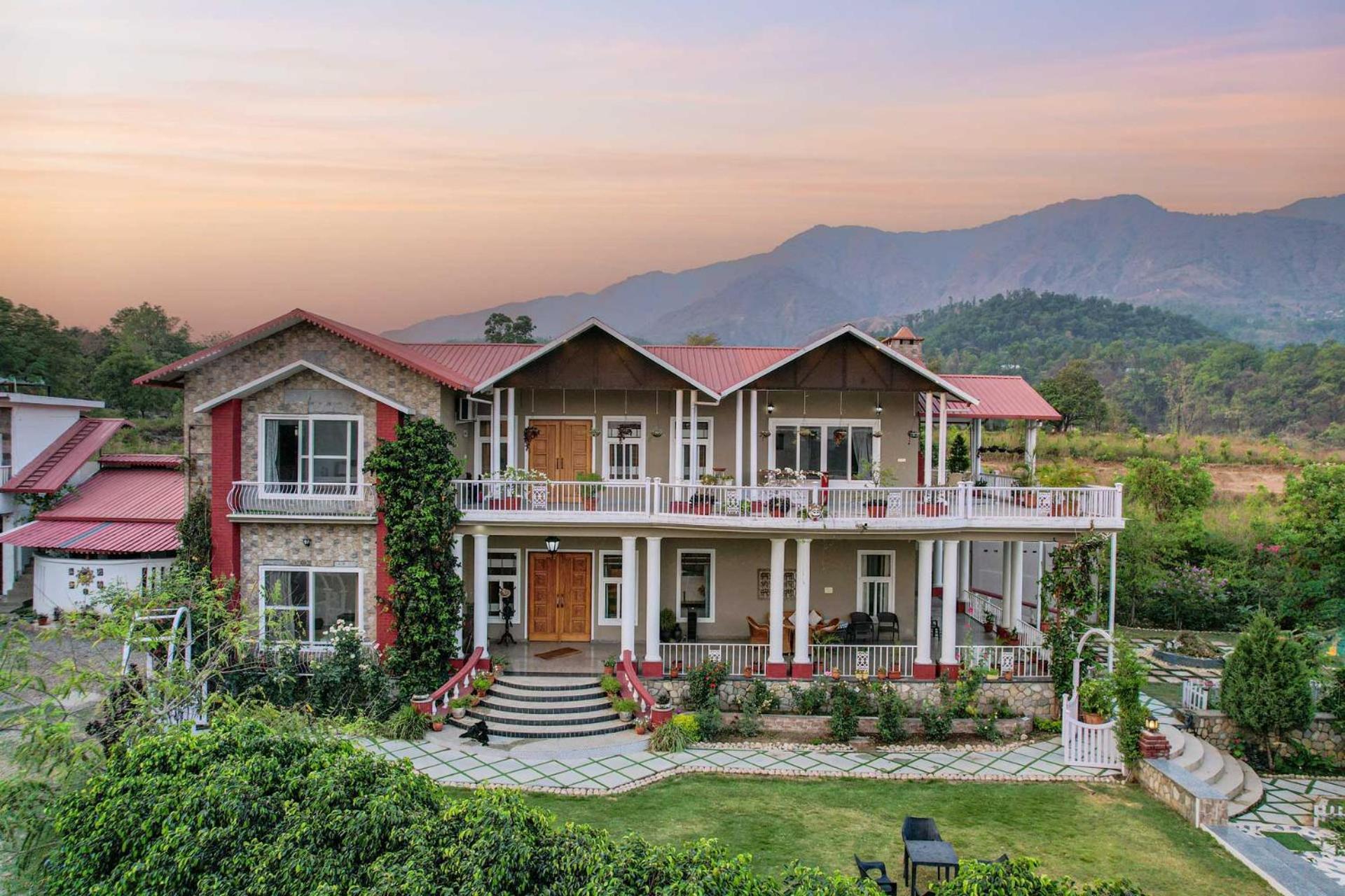 Stayvista At Silveroaks Cottage Dehradun Exterior foto